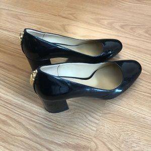 Michael Kors low black patent heels